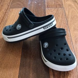 CROCS Kids Black with gray detailing size 8/9